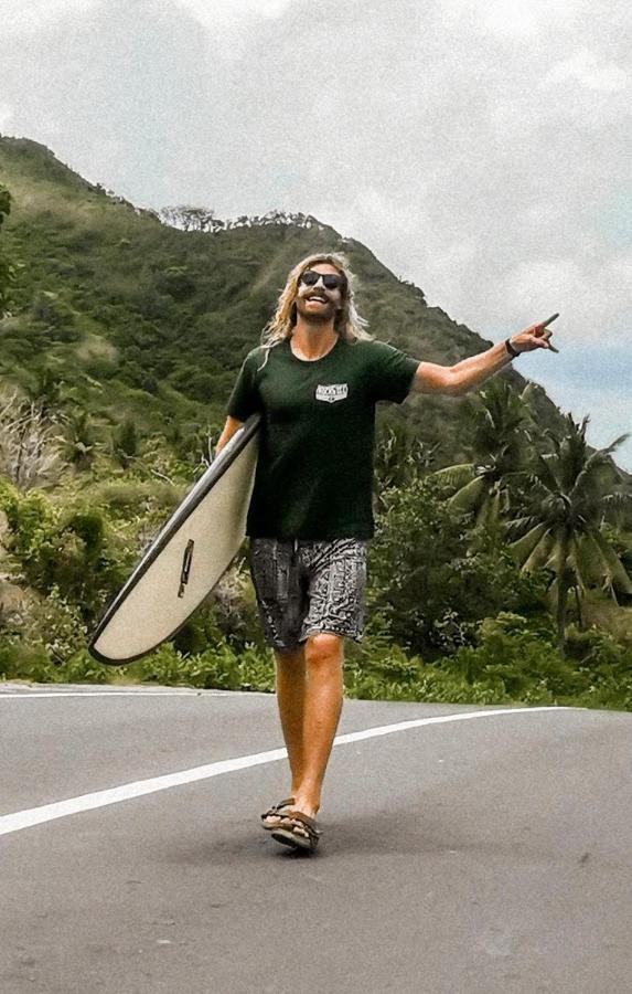 Tropical Sunday Bungalow - Surf And Stay Selong Belanak Esterno foto